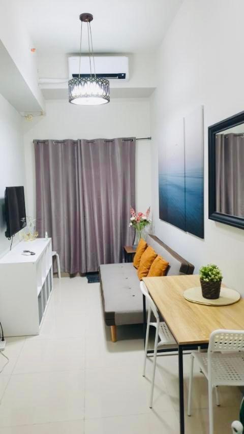 S Residences-Moa Манила Экстерьер фото